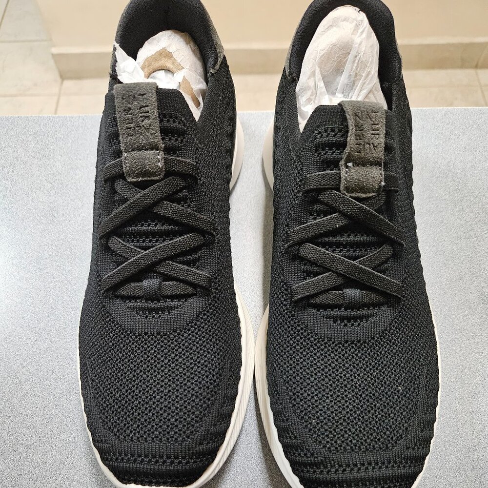 Naturalizer Emerge knit slip on